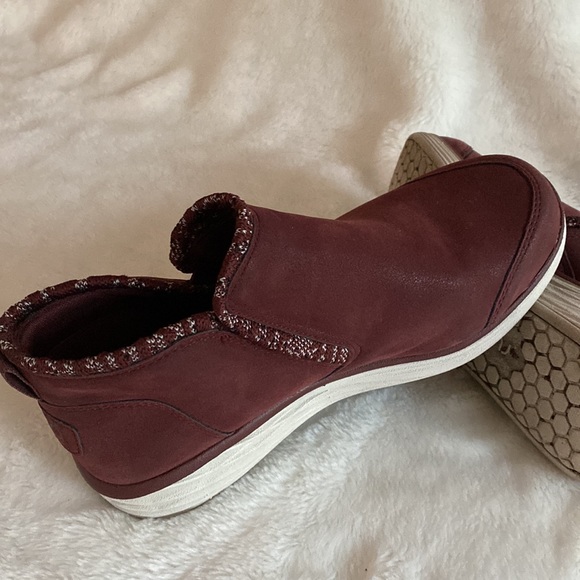 EUC RYKA Wine/ Burgundy Slip-On Comfort Booties Sneakers Size 7.5 W - Picture 14 of 15